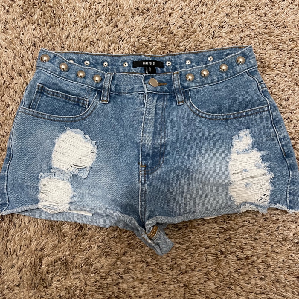 Women short lot